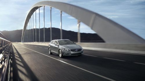 Volvo V60 on the road